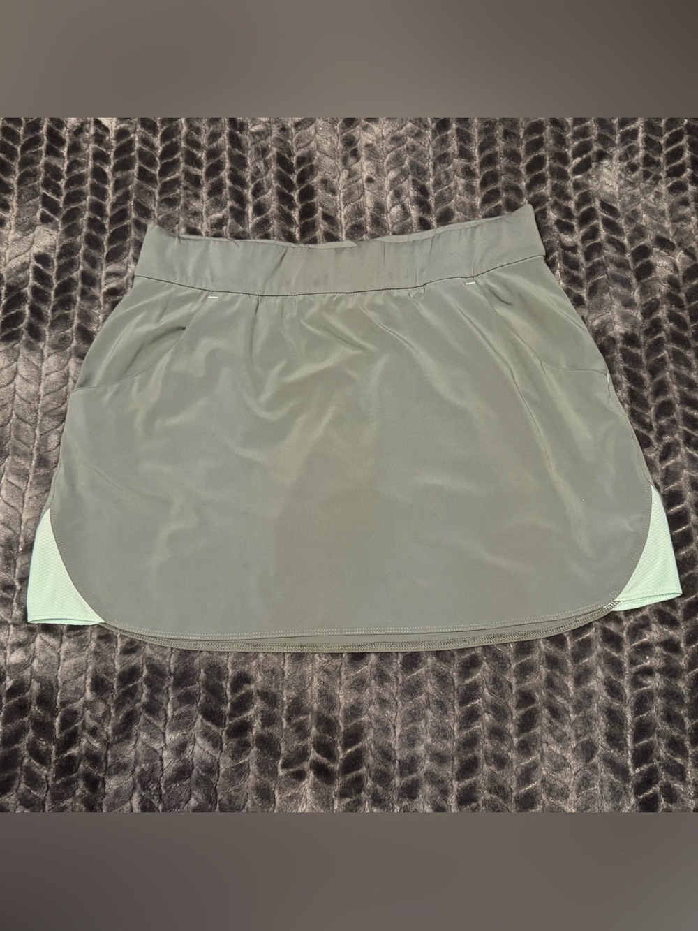 Columbia Sportswear Women’s Skort - L
